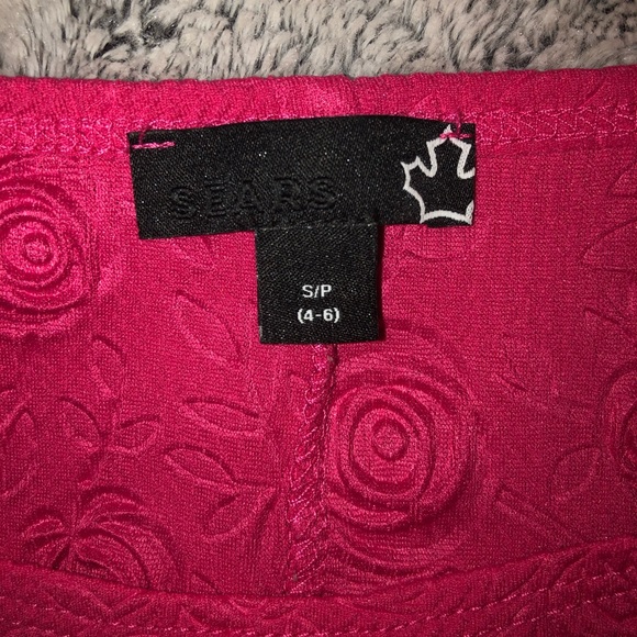 Short Pink Dressšø - Picture 3 of 4